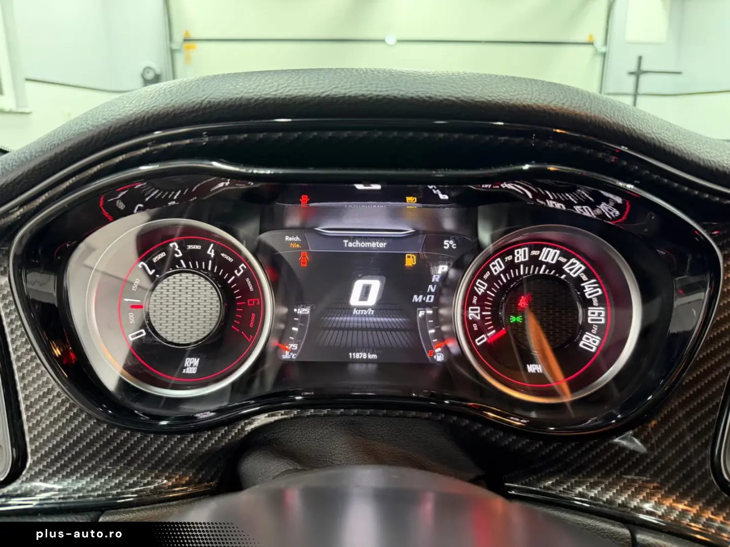 Dodge Challenger 6.4 V8