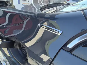 Volvo V60 D6 Plug-in Hybrid AWD