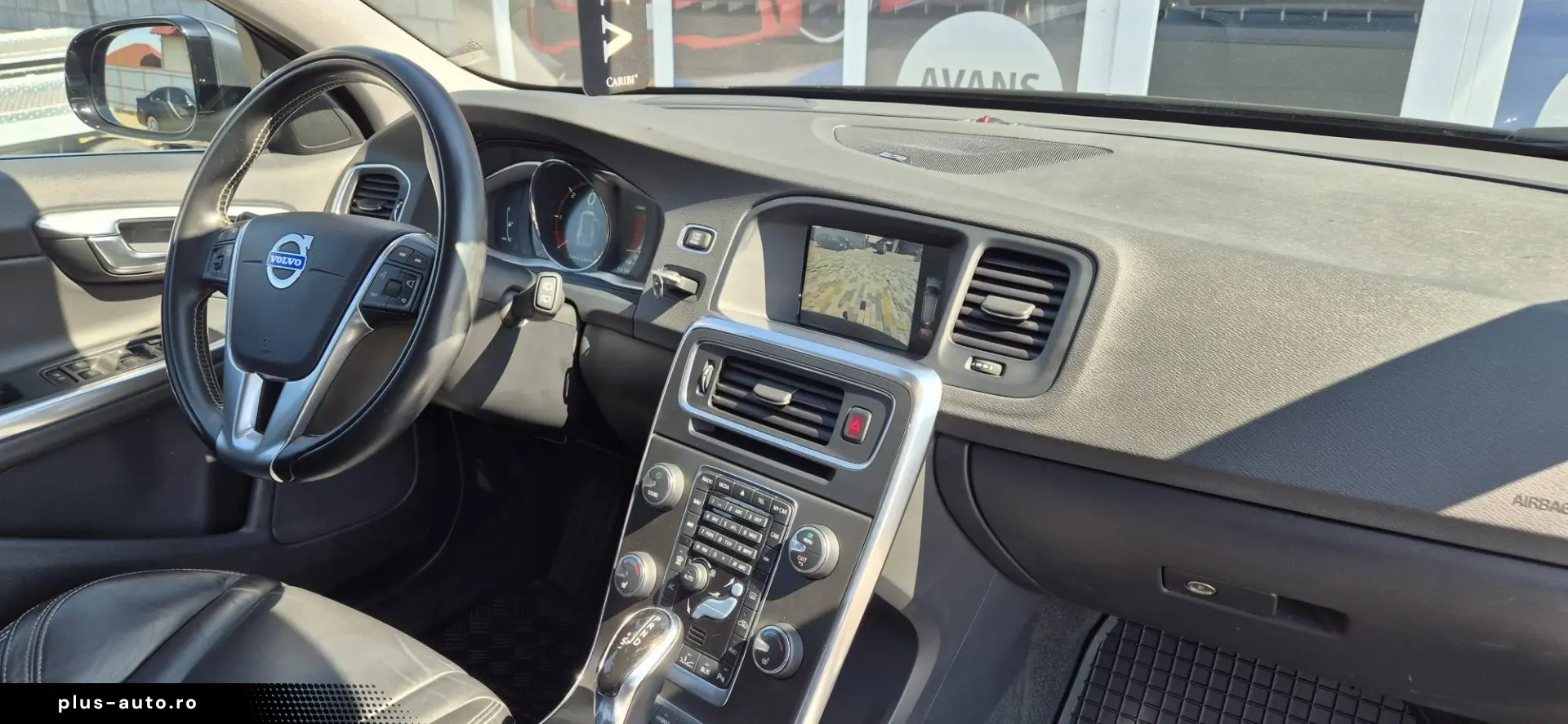 Volvo V60 D6 Plug-in Hybrid AWD