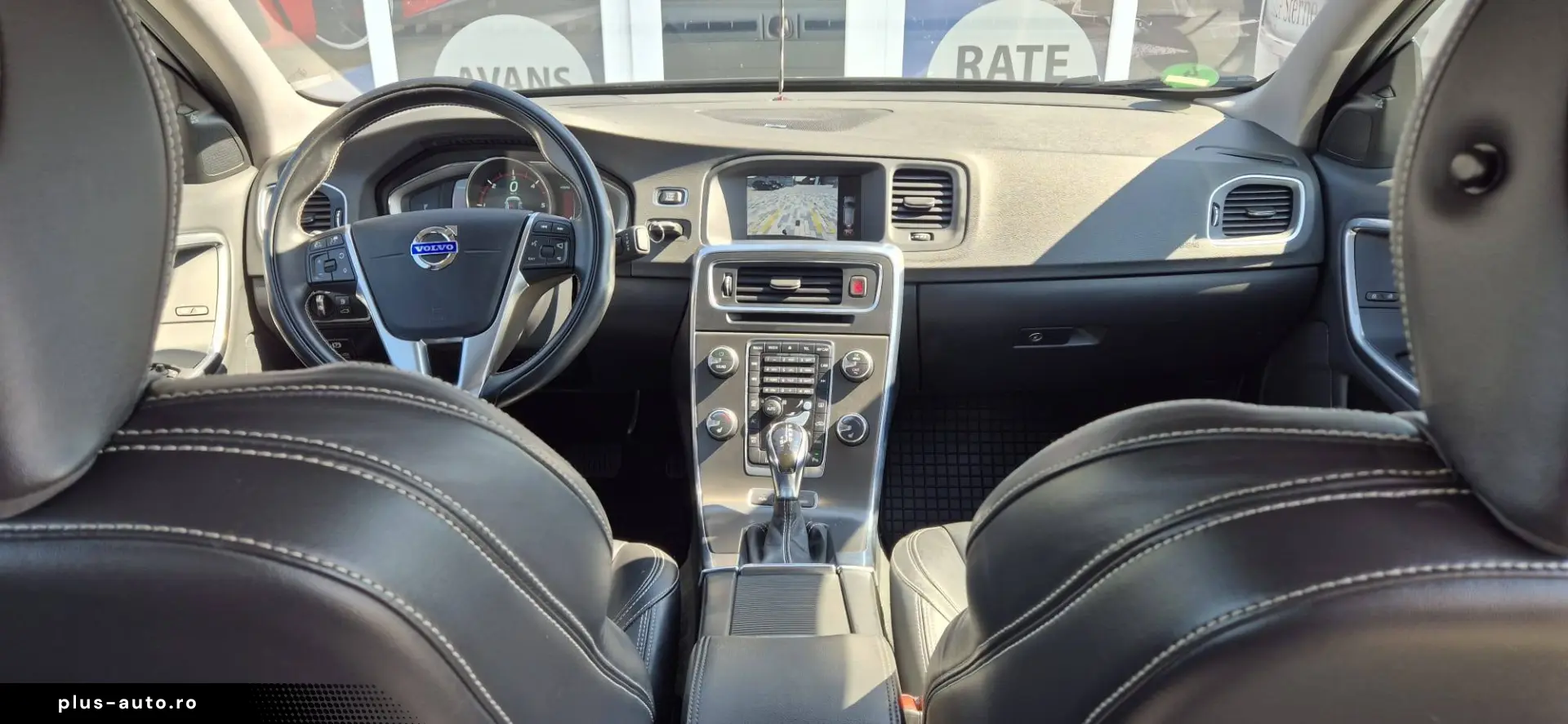 Volvo V60 D6 Plug-in Hybrid AWD