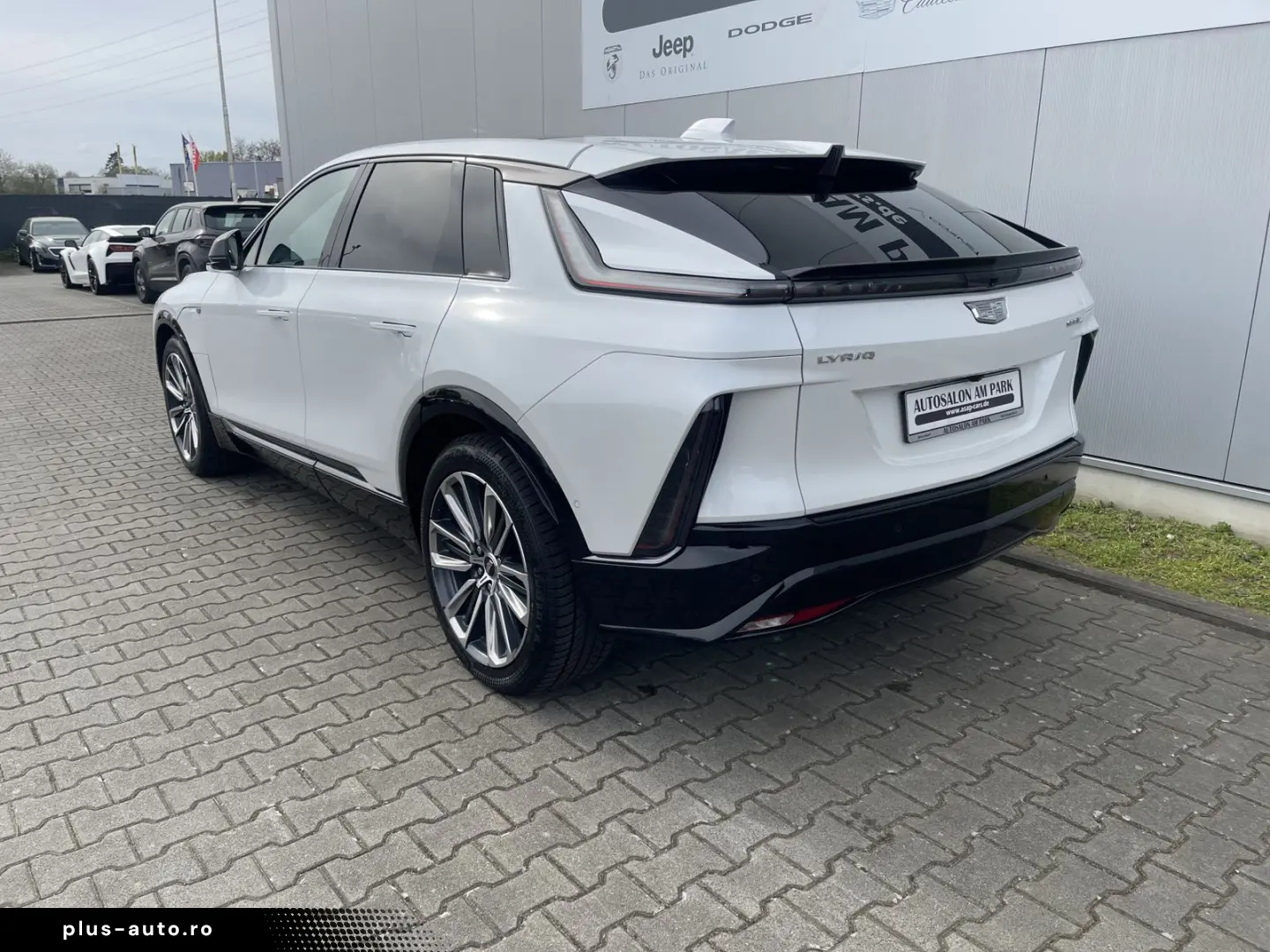 CADILLAC LYRIQ Sport 600e AWD Vollaust.  496 EUR mtl.