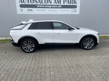 CADILLAC LYRIQ Sport 600e AWD Vollaust.  496 EUR mtl.