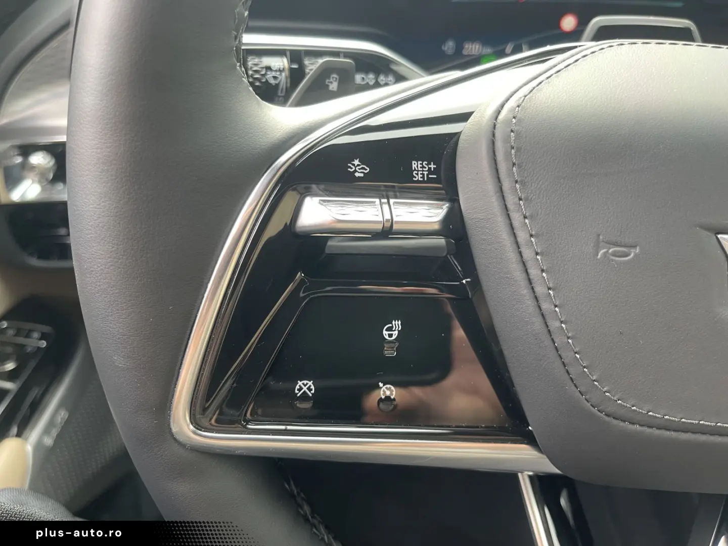 CADILLAC LYRIQ Sport 600e AWD Vollaust.  496 EUR mtl.