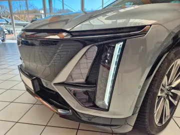 CADILLAC Lyriq 388 kW AWD Sport Panoramadach