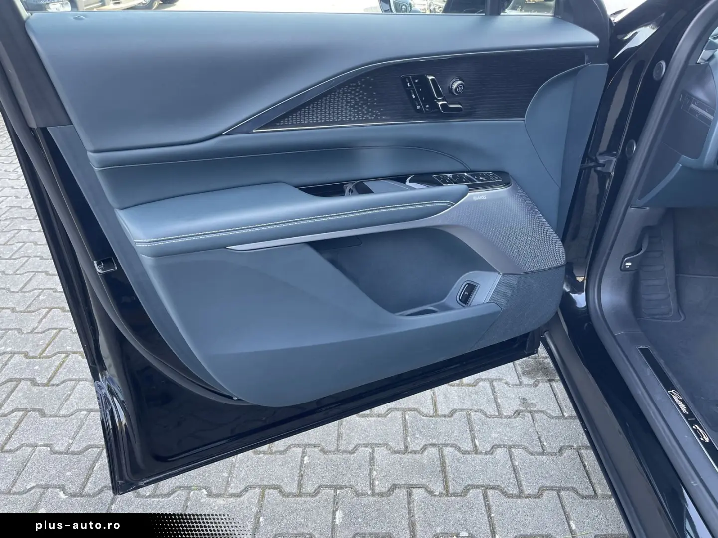 CADILLAC LYRIQ Sport 600e AWD - Vollausstattung