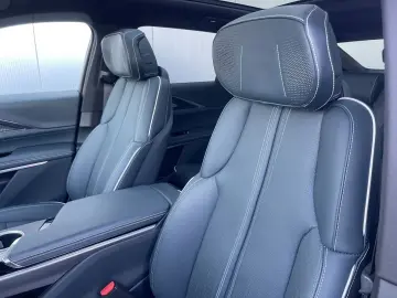 CADILLAC LYRIQ Sport 600e AWD - Vollausstattung