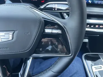 CADILLAC LYRIQ Sport 600e AWD - Vollausstattung