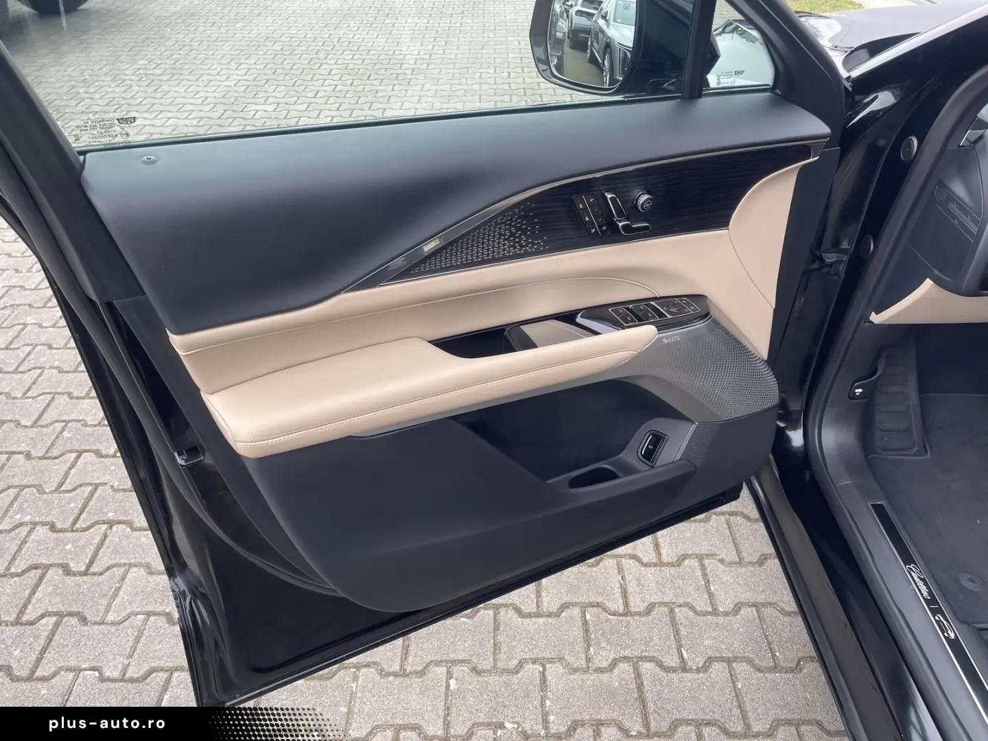 CADILLAC LYRIQ Sport 600e AWD Vollausstattung