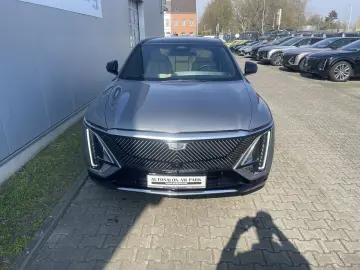 CADILLAC LYRIQ Luxury 600e AWD - Vollausstattung