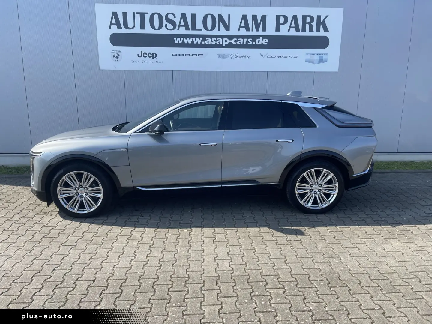 CADILLAC LYRIQ Luxury 600e AWD - Vollausstattung