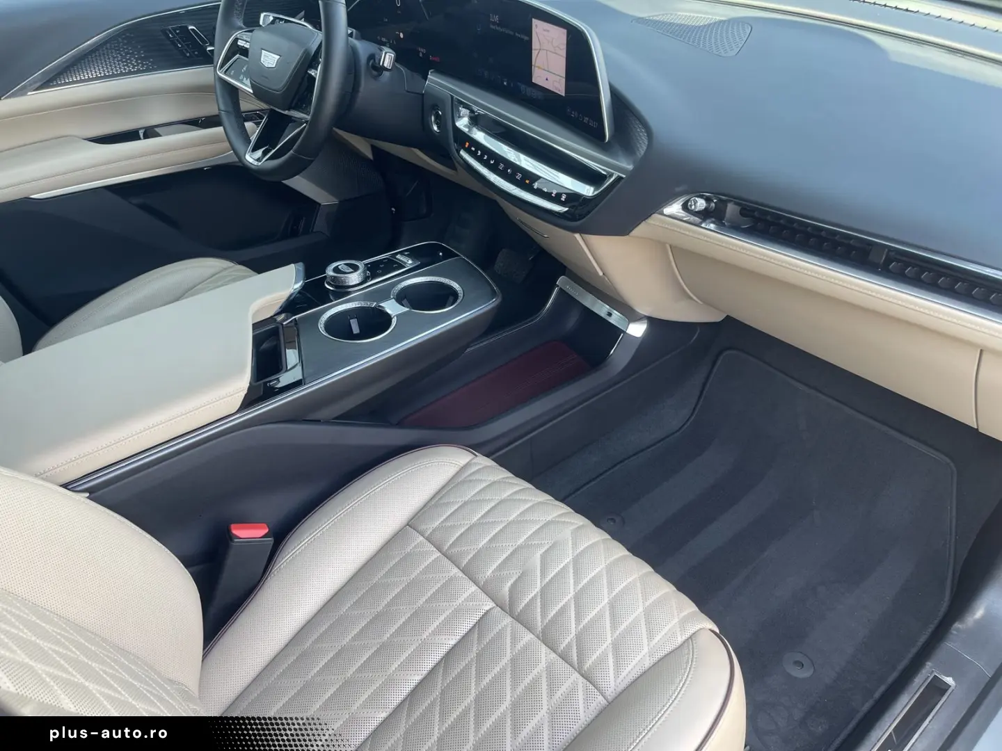 CADILLAC LYRIQ Luxury 600e AWD - Vollausstattung