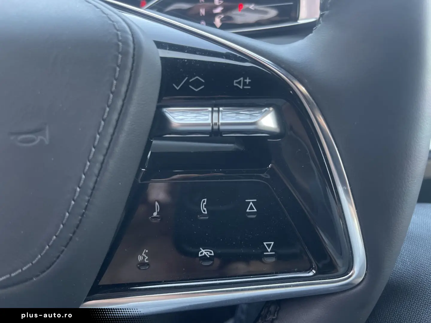 CADILLAC LYRIQ Luxury 600e AWD - Vollausstattung