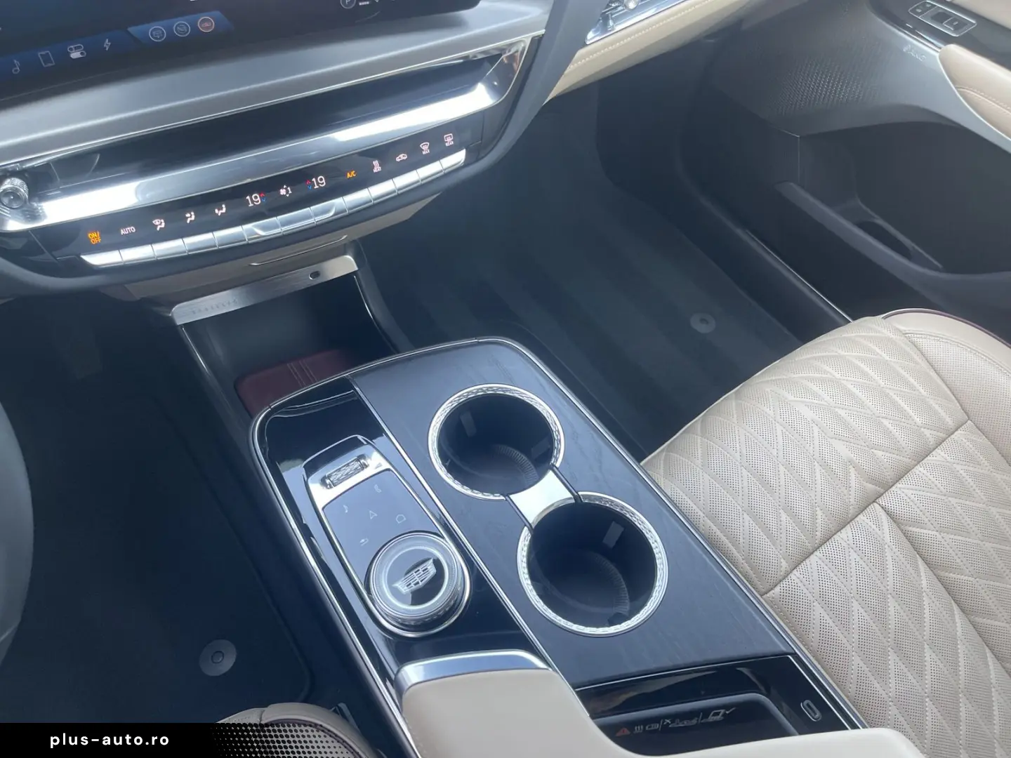 CADILLAC LYRIQ Luxury 600e AWD - Vollausstattung