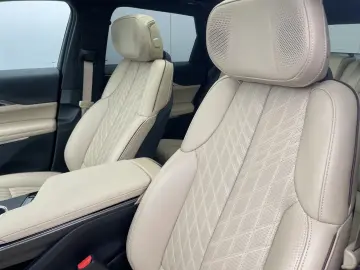 CADILLAC LYRIQ Sport 600e AWD - Vollausst.  549 EUR mtl.