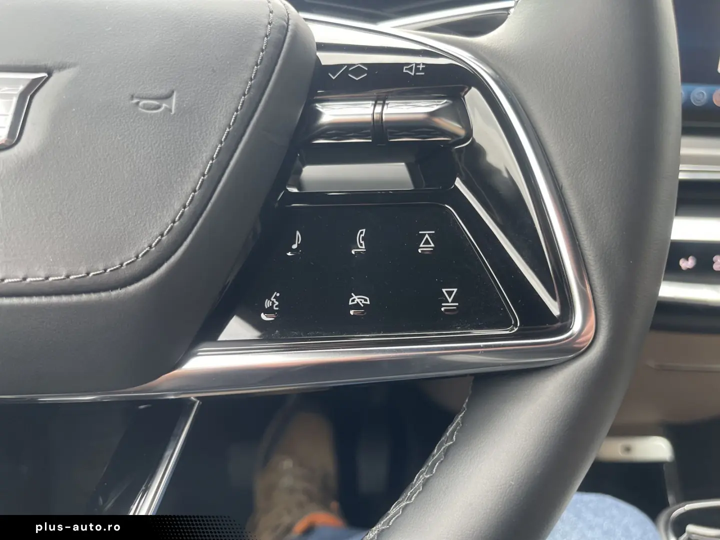 CADILLAC LYRIQ Sport 600e AWD - Vollausst.  549 EUR mtl.