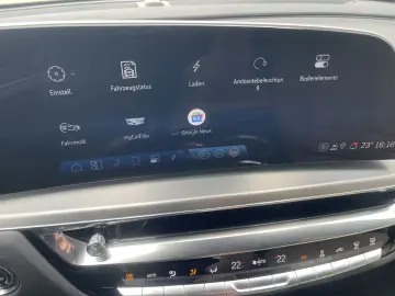 CADILLAC LYRIQ Sport 600e AWD - Vollausst.  549 EUR mtl.