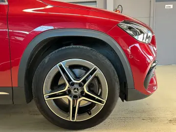 MERCEDES-BENZ GLA 250e AMG-Line