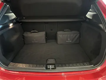 MERCEDES-BENZ GLA 250e AMG-Line