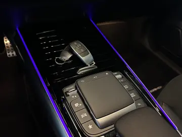 MERCEDES-BENZ GLA 250e AMG-Line