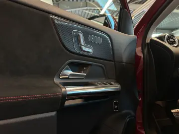 MERCEDES-BENZ GLA 250e AMG-Line