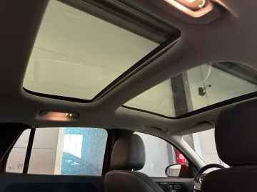 MERCEDES-BENZ GLA 250e AMG-Line