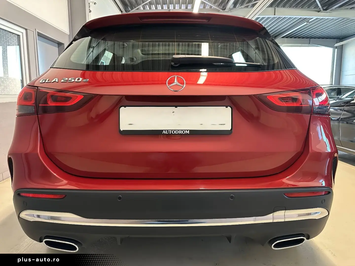 MERCEDES-BENZ GLA 250e AMG-Line