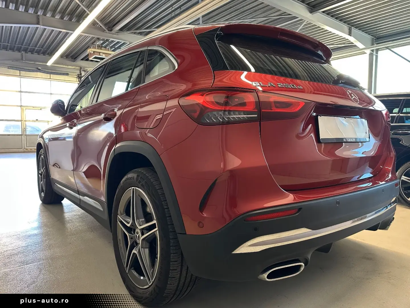 MERCEDES-BENZ GLA 250e AMG-Line