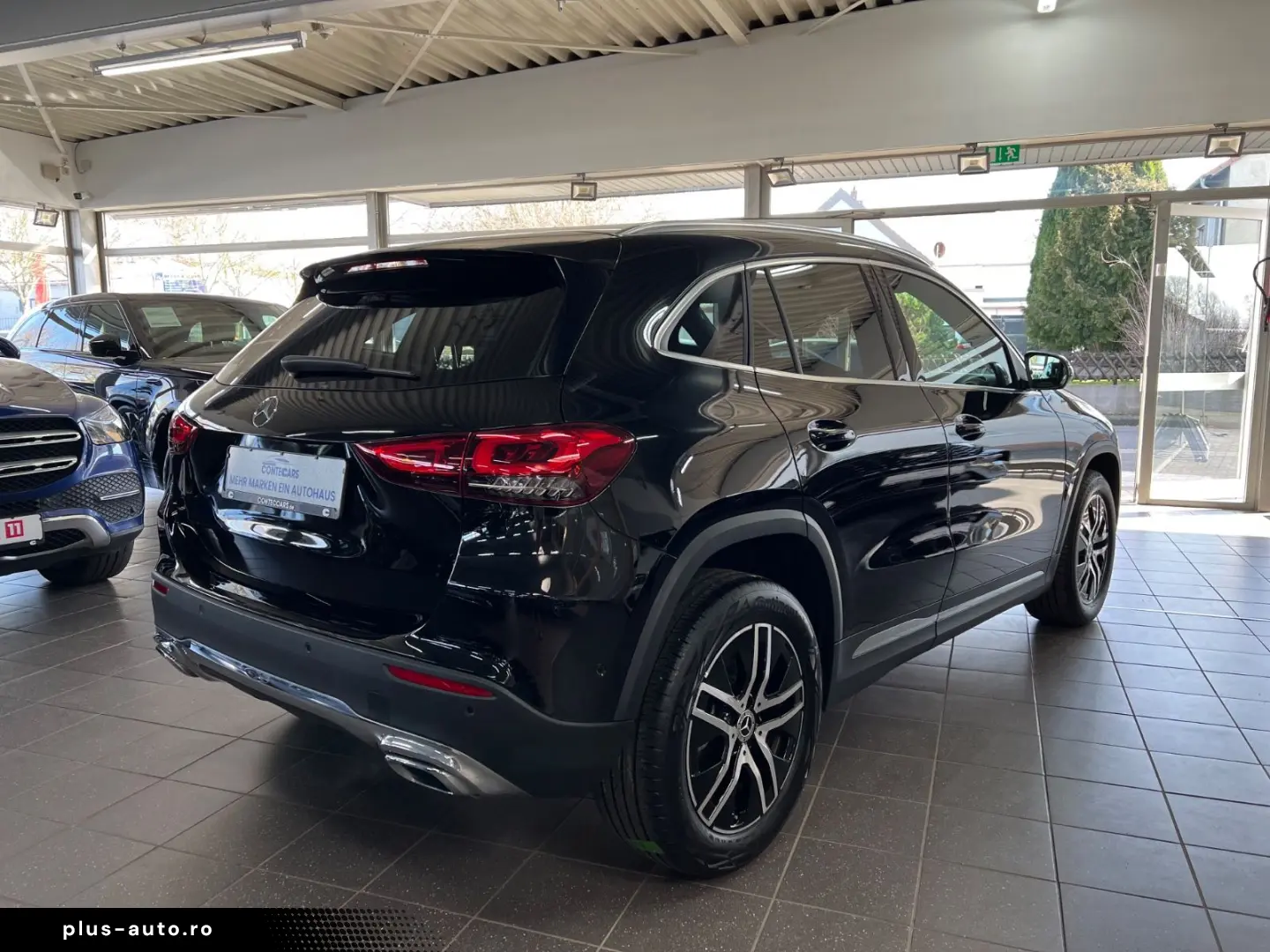 MERCEDES-BENZ GLA 180d Progressive