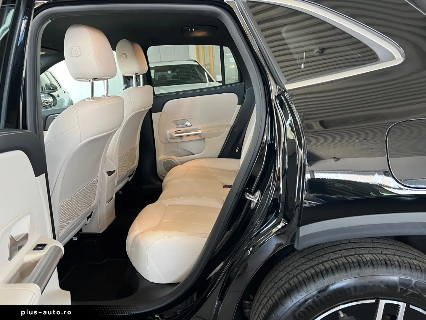 MERCEDES-BENZ GLA 180d Progressive