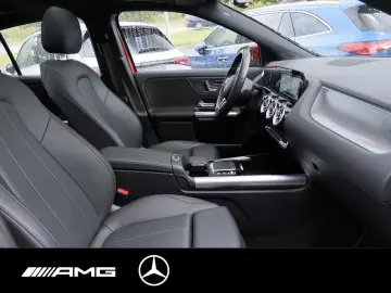 MERCEDES-BENZ GLA 180 d PROGRESSIVE