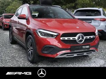 MERCEDES-BENZ GLA 180 d PROGRESSIVE