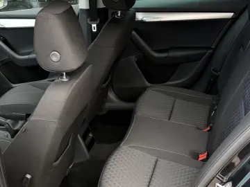 Skoda Octavia 2.0 TDI DSG Drive