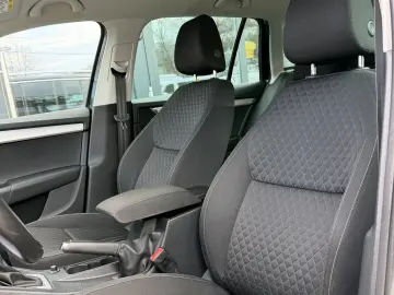 Skoda Octavia 2.0 TDI DSG Drive