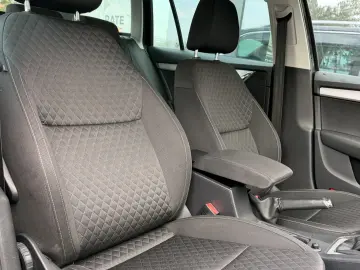 Skoda Octavia 2.0 TDI DSG Drive