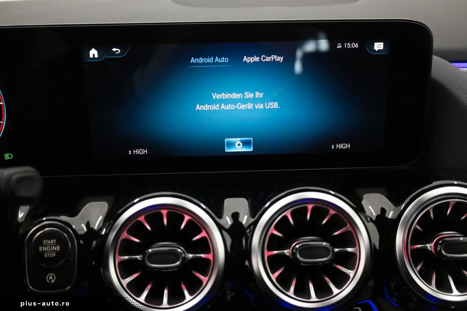 MERCEDES-BENZ GLA 200 Progressive