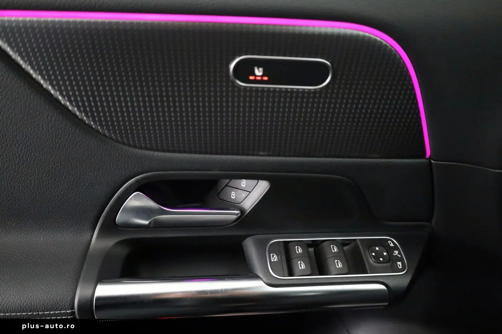 MERCEDES-BENZ GLA 200 Progressive