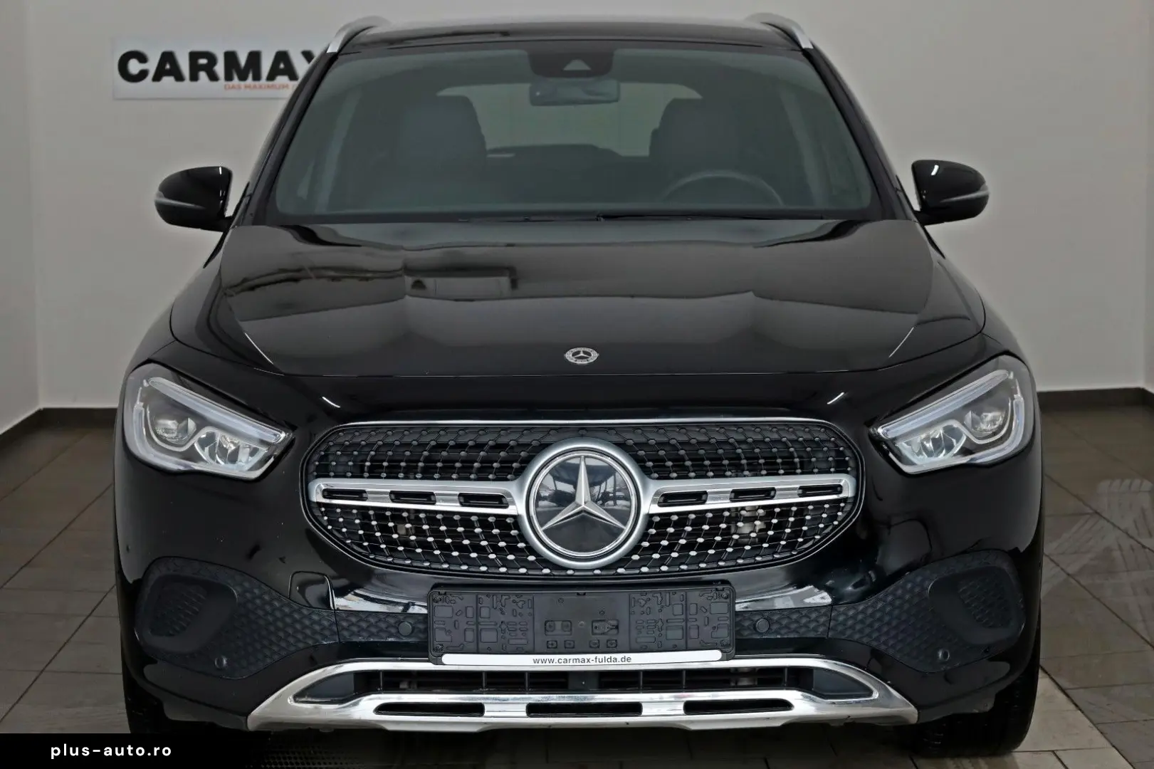 MERCEDES-BENZ GLA 200 Progressive