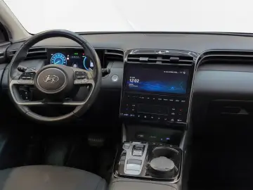 HYUNDAI TUCSON 1.6 T-GDI Trend Plug-In Hybrid 4WD