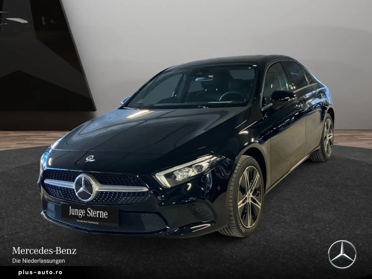 MERCEDES-BENZ A 250 e Lim LED Keyless Navi  CarPlay