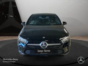 MERCEDES-BENZ A 250 e Lim LED Keyless Navi  CarPlay