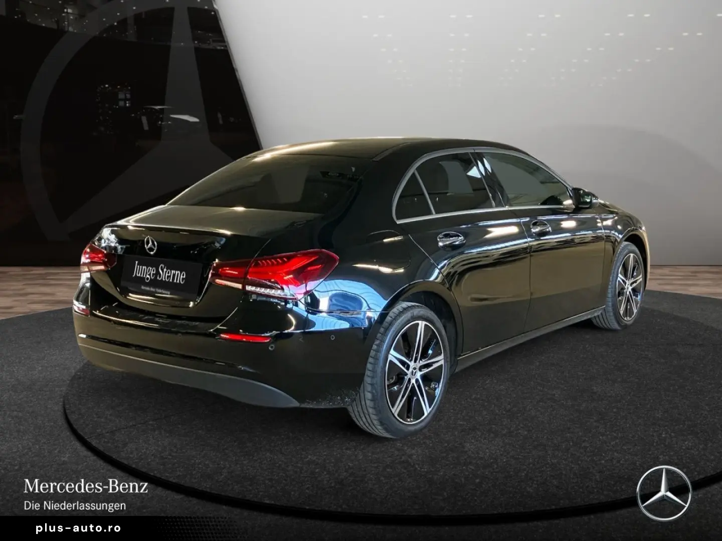 MERCEDES-BENZ A 250 e Lim LED Keyless Navi  CarPlay