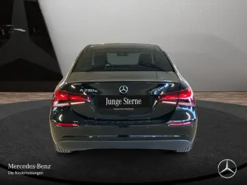 MERCEDES-BENZ A 250 e Lim LED Keyless Navi  CarPlay