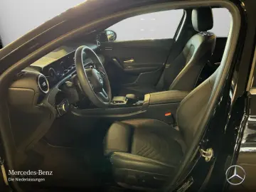 MERCEDES-BENZ A 250 e Lim LED Keyless Navi  CarPlay