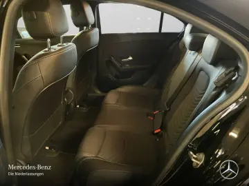 MERCEDES-BENZ A 250 e Lim LED Keyless Navi  CarPlay