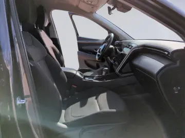 HYUNDAI Tucson 1.6 T-GDI Select