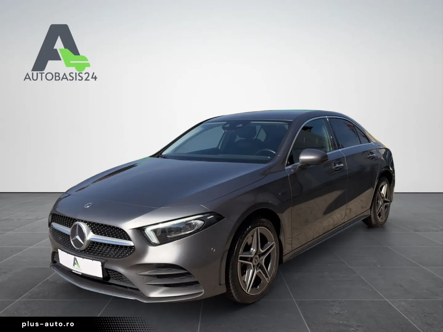 MERCEDES-BENZ A250e Limousine AMG Line  Kamera Ambiente LED