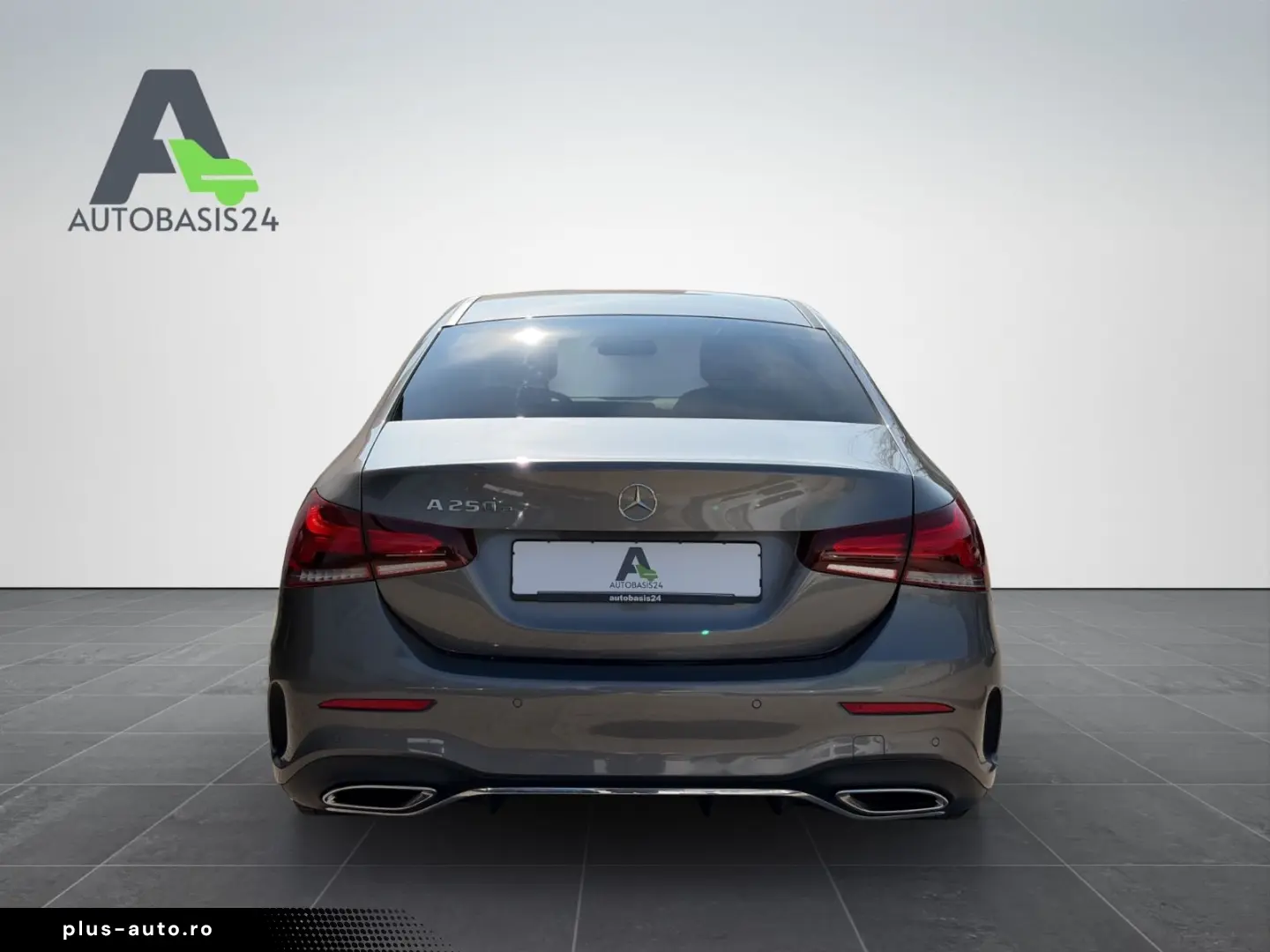 MERCEDES-BENZ A250e Limousine AMG Line  Kamera Ambiente LED