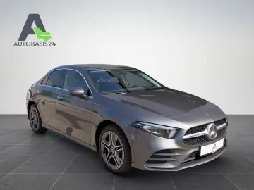 MERCEDES-BENZ A250e Limousine AMG Line  Kamera Ambiente LED