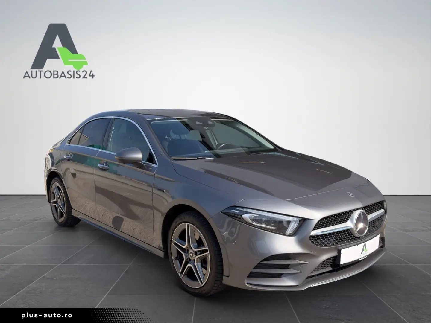 MERCEDES-BENZ A250e Limousine AMG Line  Kamera Ambiente LED
