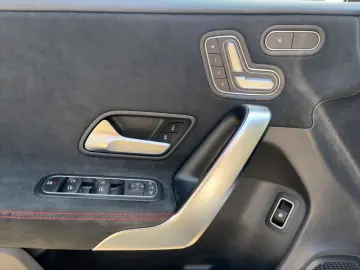 MERCEDES-BENZ A250e Limousine AMG Line  Kamera Ambiente LED